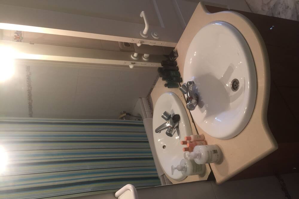 Photo of Bathroom in Valencina de la Concepcion