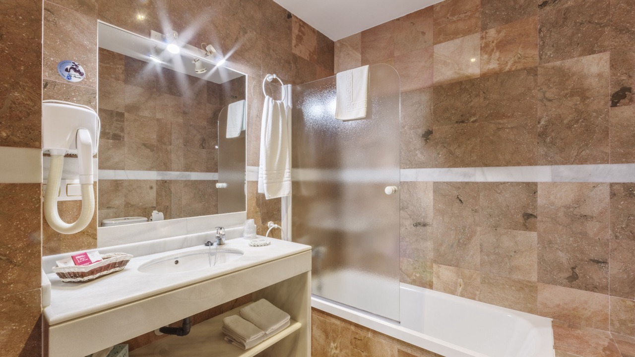 Photo of Bathroom in Rota