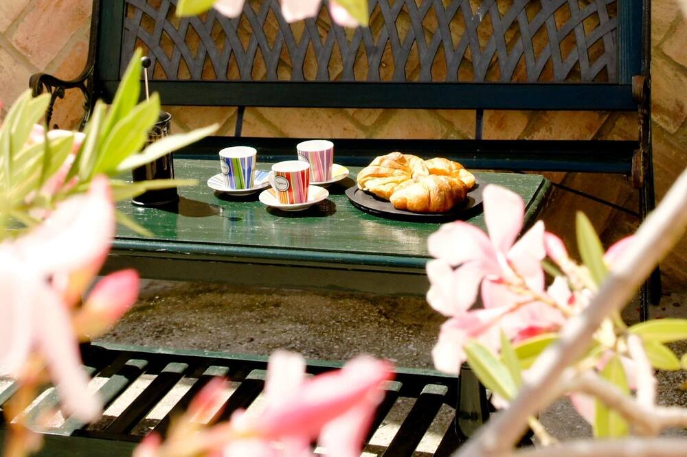Photo of Patio Balcony in Montejaque