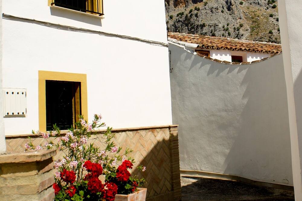 Photo of Patio Balcony in Montejaque
