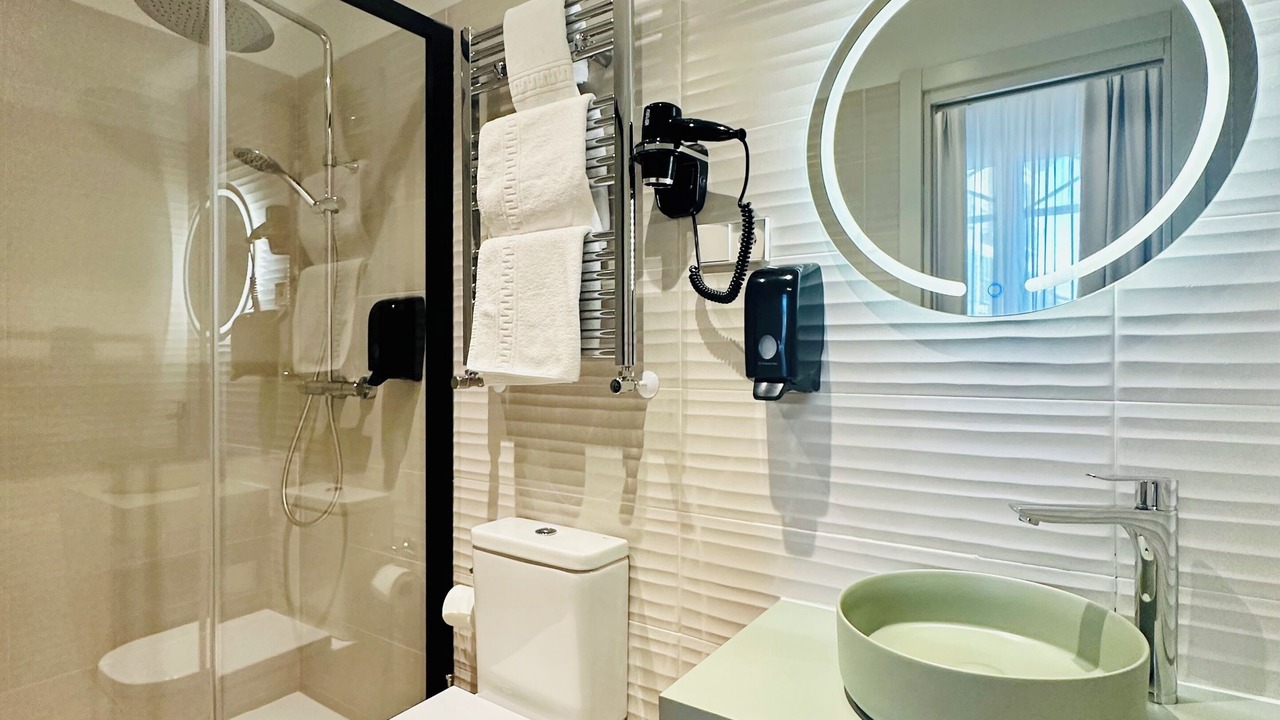 Photo of Bathroom in Literary Quarter