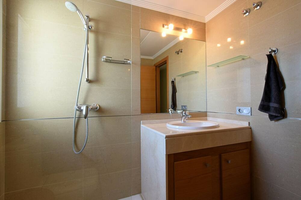 Photo of Bathroom in Puerto de la Duquesa
