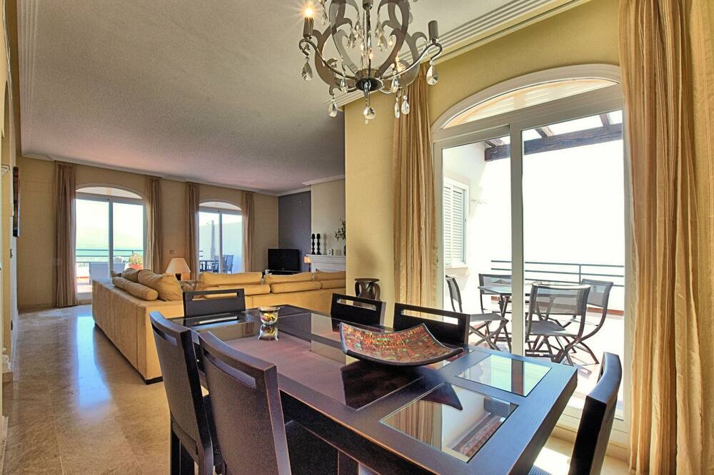 Photo of Livingroom in Puerto de la Duquesa