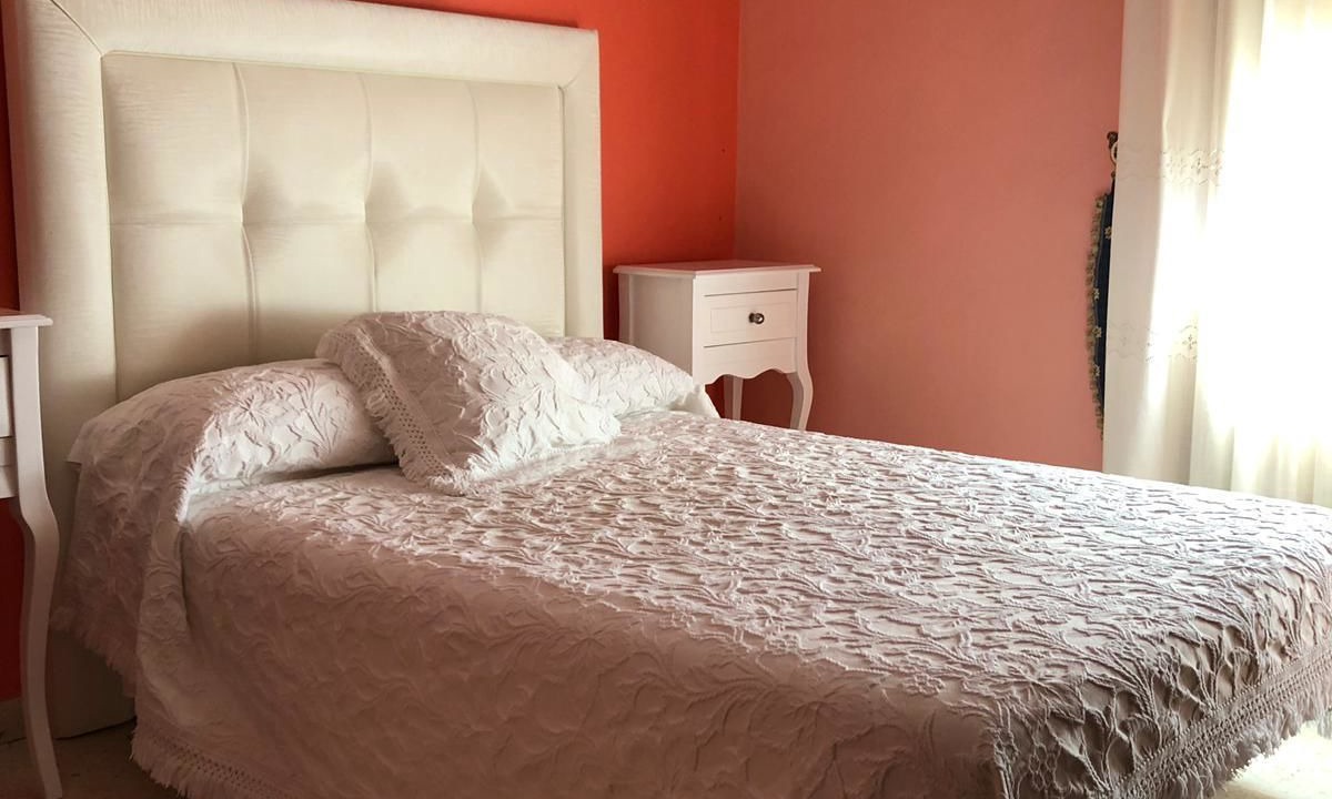 Photo of Bedroom in Benameji