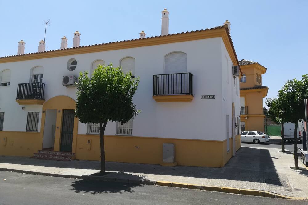Photo of Outdoor in Bollullos de la Mitacion
