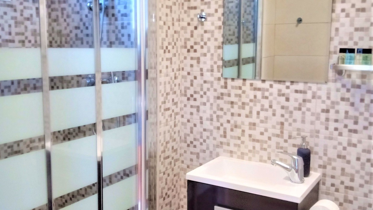 Photo of Bathroom in Alora