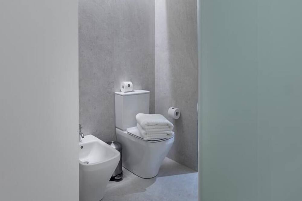 Photo of Bathroom in Almagro