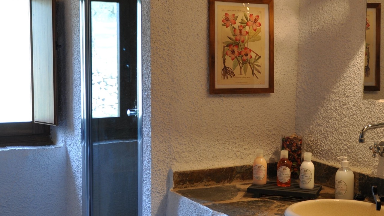 Photo of Bathroom in Valverde del Fresno