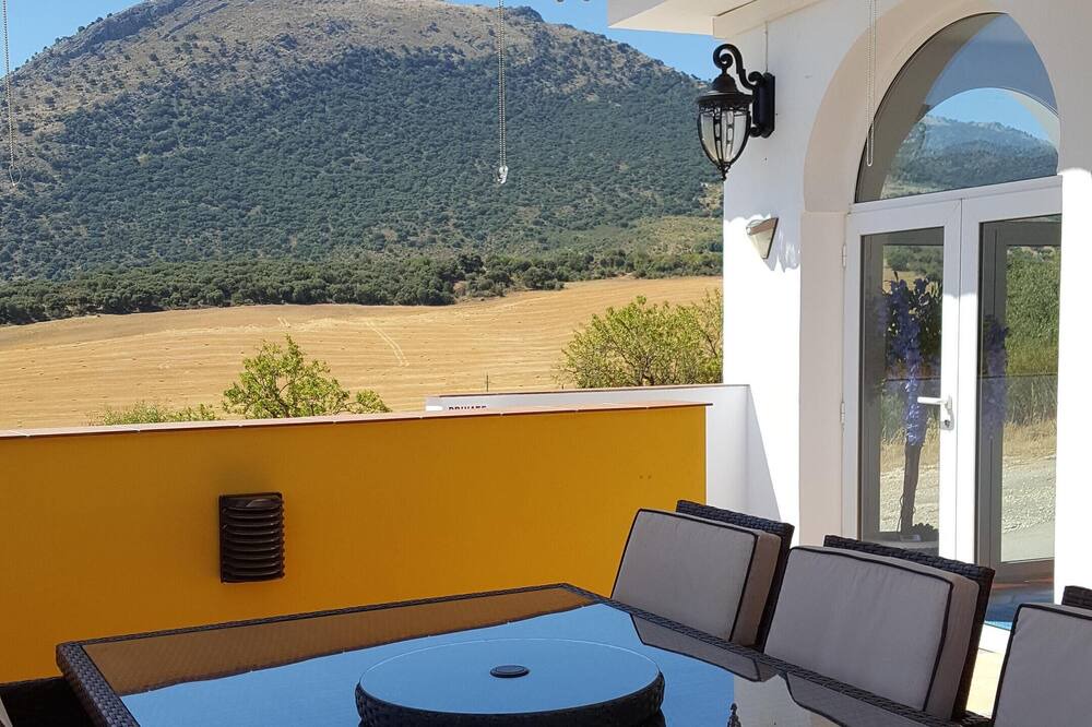 Photo of Patio Balcony in Loja