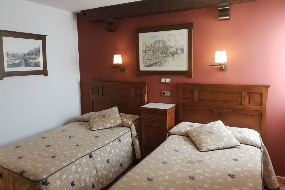 Photo of Bedroom in Porcuna