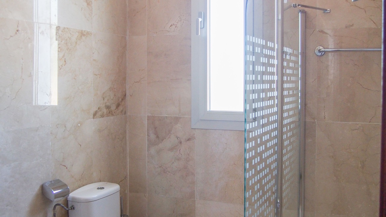 Photo of Bathroom in Orellana la Vieja