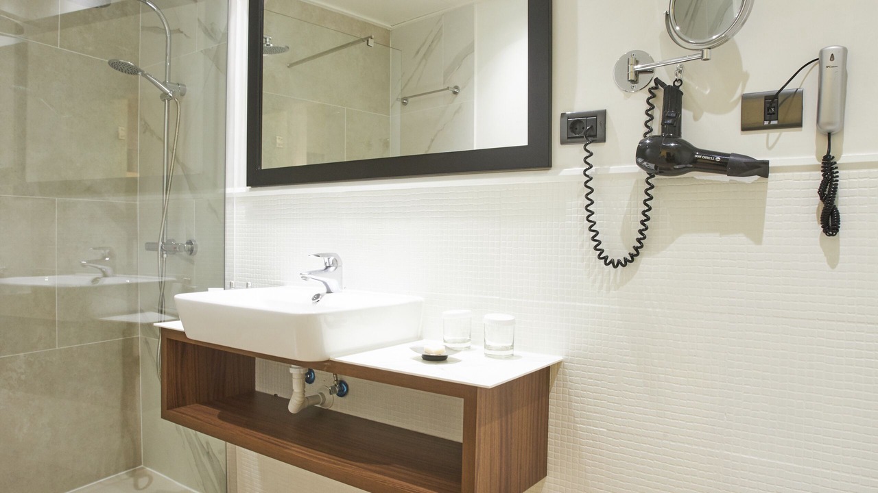 Photo of Bathroom in Historical Center