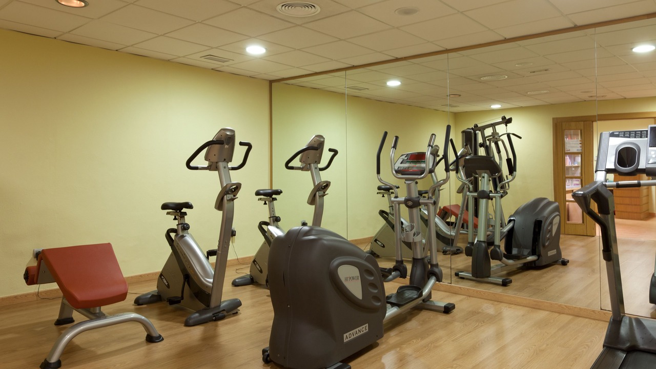 Photo of Others in Figares