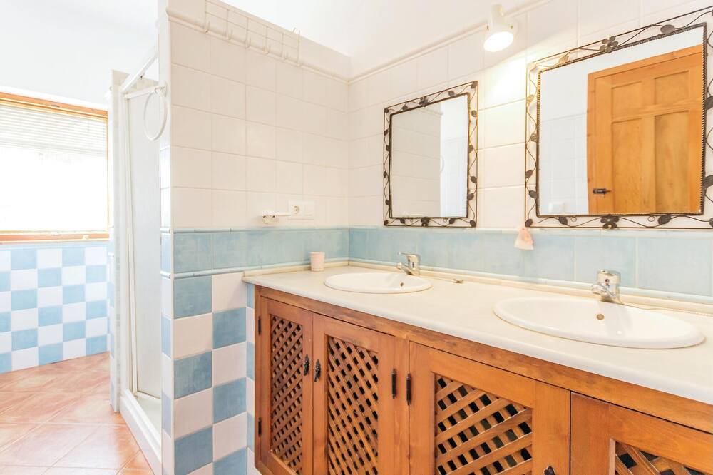 Photo of Bathroom in Antequera
