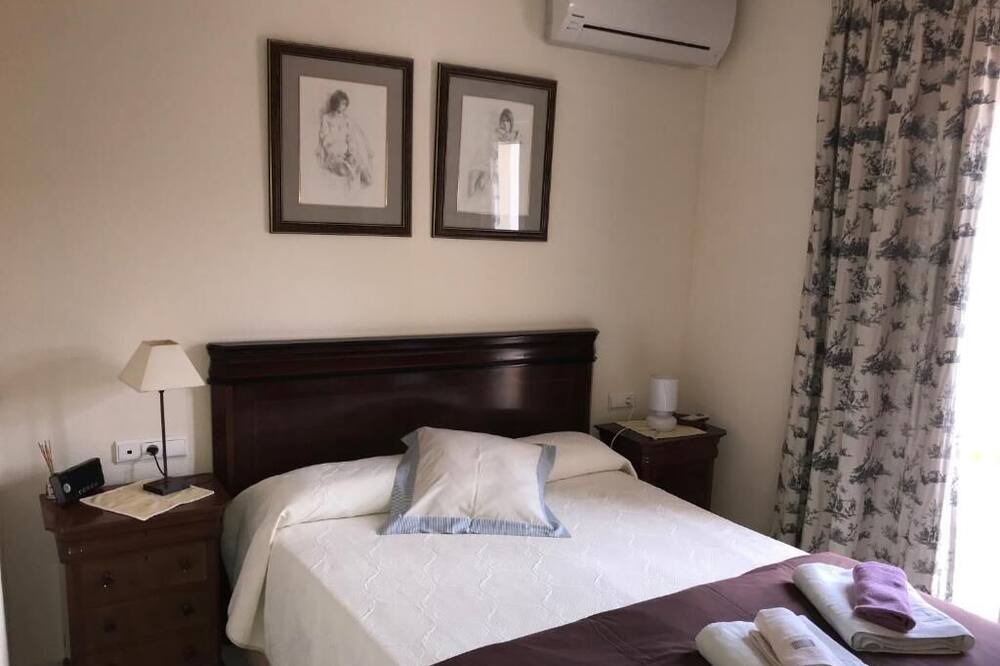 Photo of Bedroom in Caleta de Velez