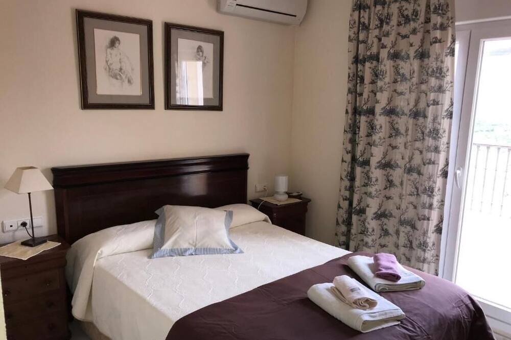 Photo of Bedroom in Caleta de Velez