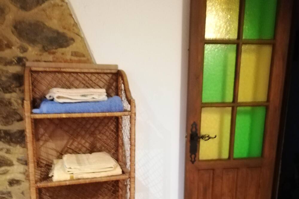 Photo of Bathroom in Valdezufre
