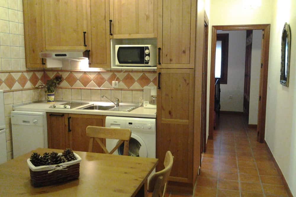 Photo of Kitchen in Linares de la Sierra