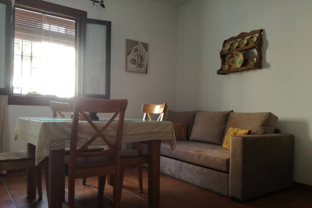 Photo of Livingroom in Linares de la Sierra