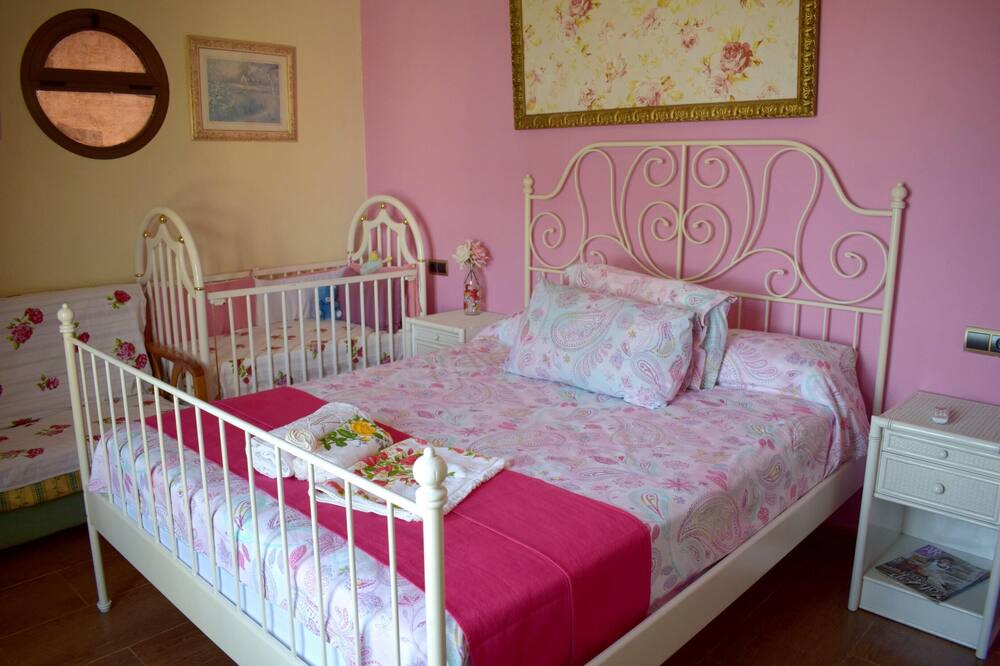 Photo of Bedroom in Palenciana