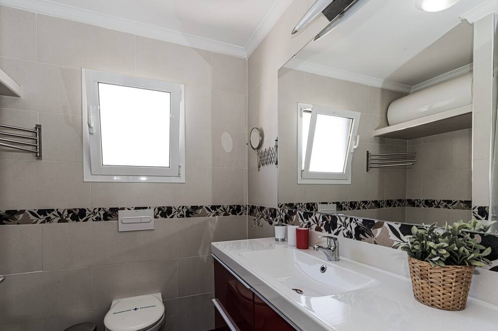 Photo of Bathroom in Nerja