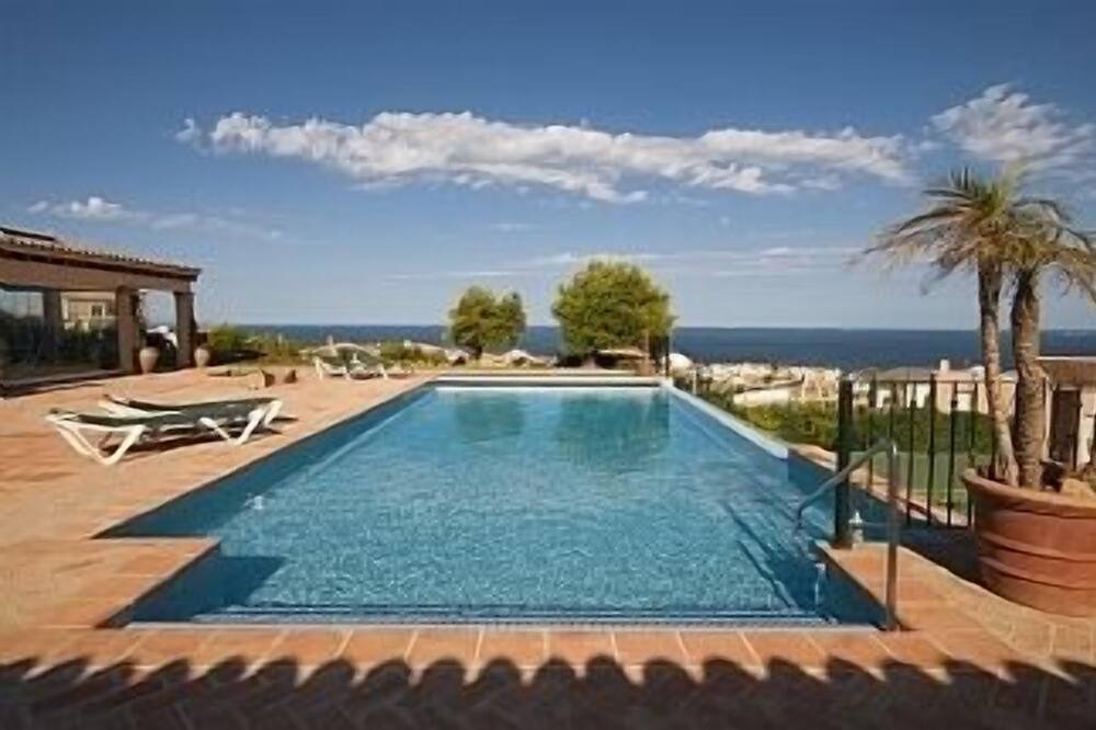 Photo of Outdoor in La Linea de la Concepcion