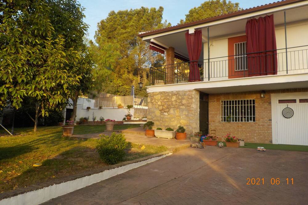Photo of Outdoor in Santa Maria de Trassierra