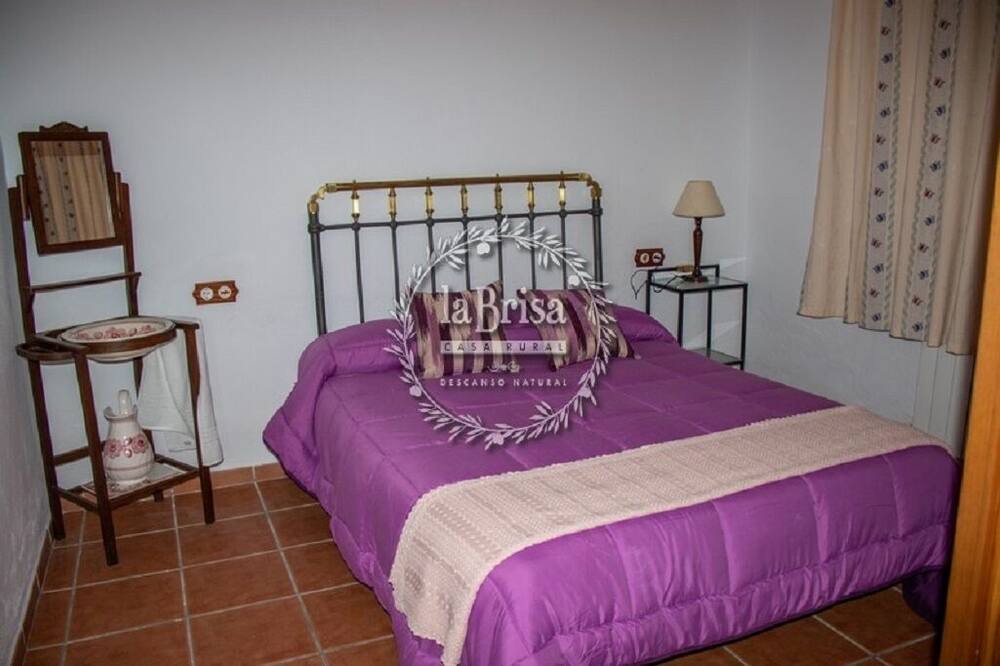 Photo of Bedroom in Pozo Alcon