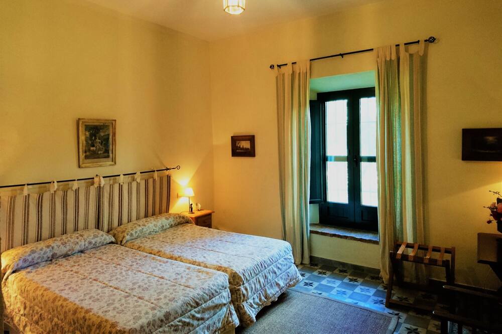 Photo of Bedroom in Aracena