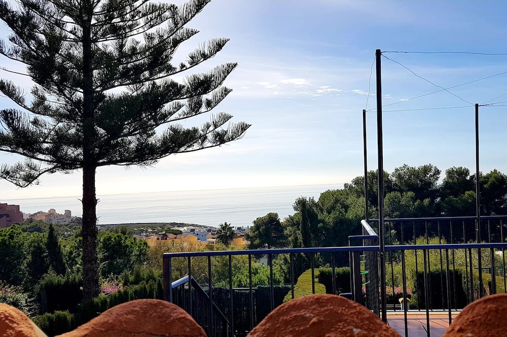 Photo of Patio Balcony in Urbanizacion Puerto de Estepona