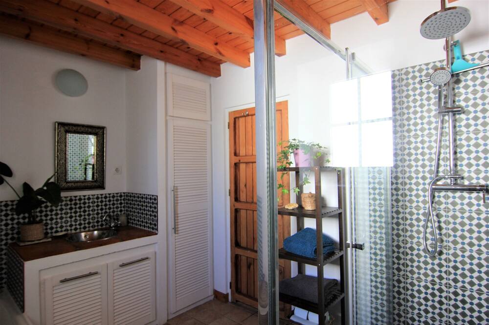 Photo of Bathroom in Medina-Sidonia