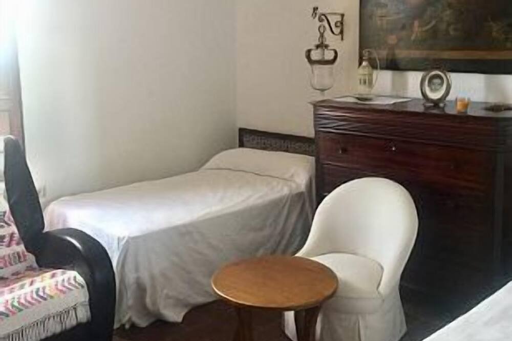Photo of Bedroom in Mairena del Alcor