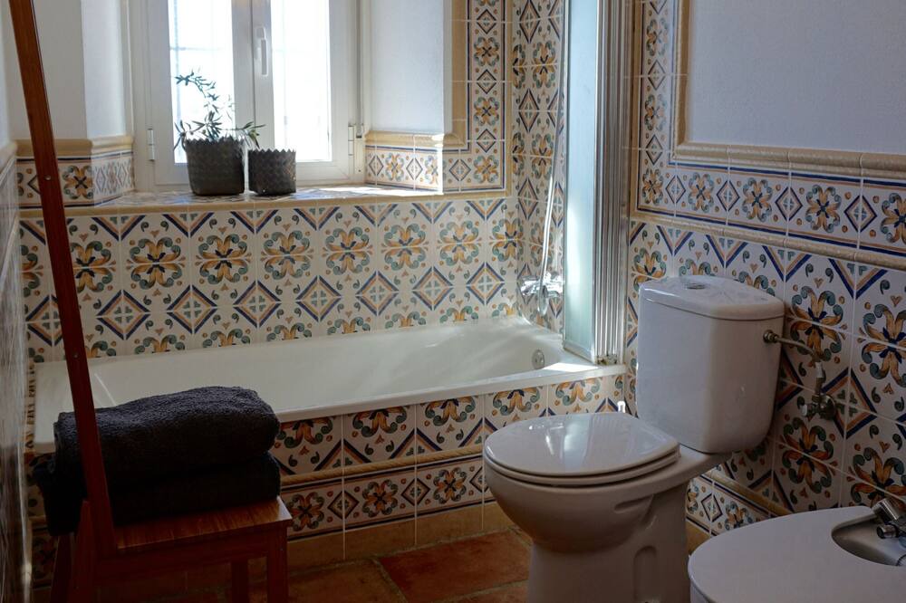 Photo of Bathroom in Valle de Abdalagis