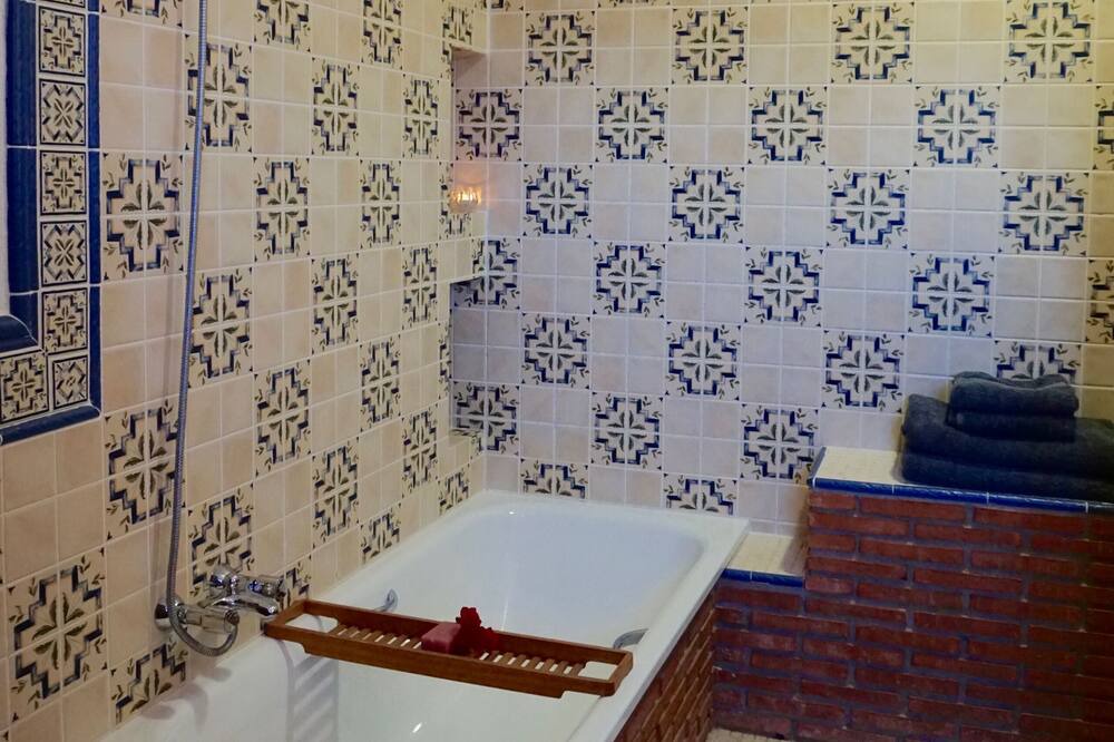 Photo of Bathroom in Valle de Abdalagis