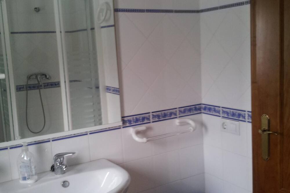 Photo of Bathroom in Olvera