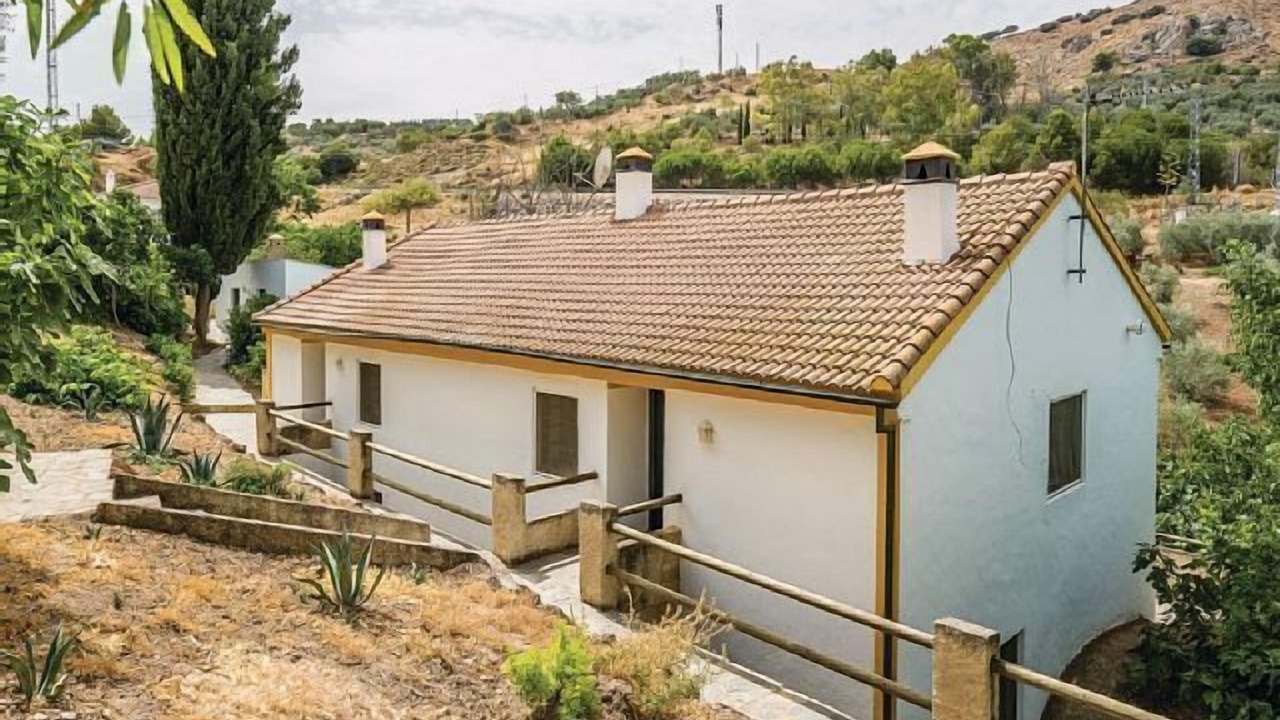 Photo of Outdoor in Cuevas del Becerro