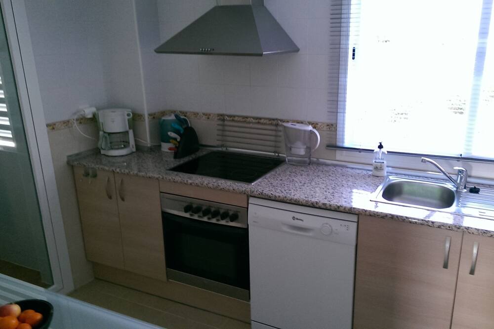 Photo of Kitchen in Benagalbon