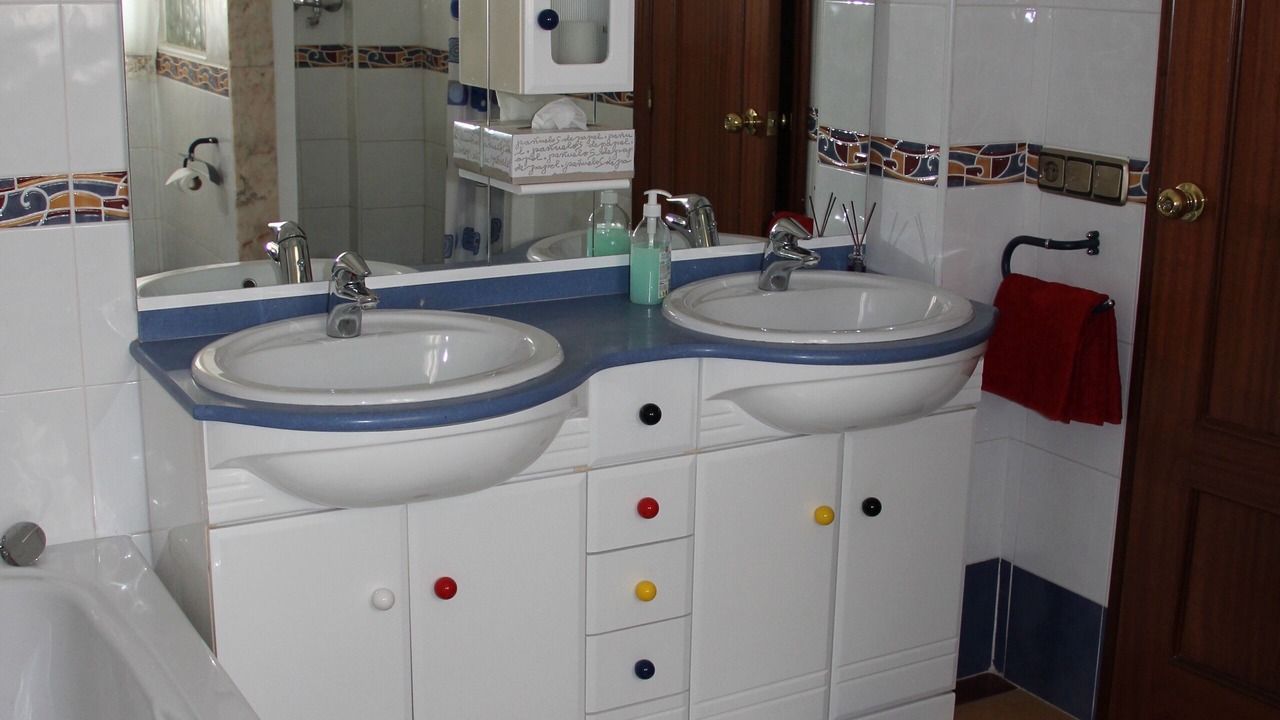 Photo of Bathroom in Cullar Vega