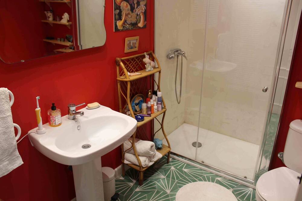 Photo of Bathroom in Giralda Sur