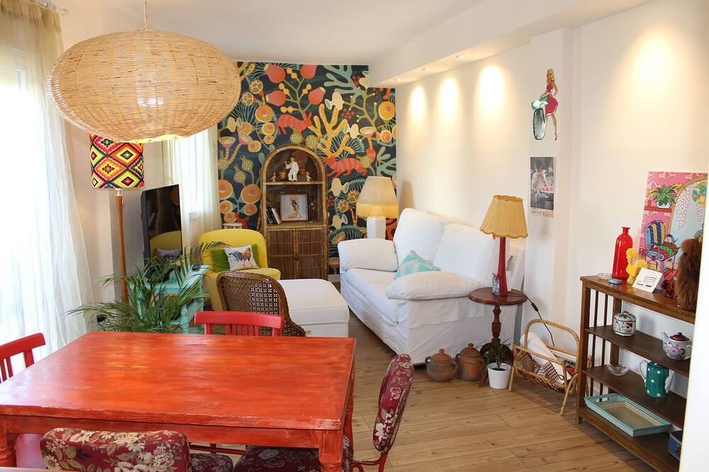 Photo of Livingroom in Giralda Sur