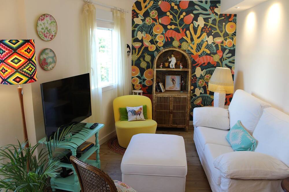 Photo of Livingroom in Giralda Sur