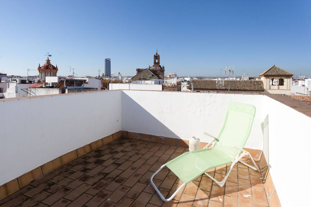 Photo of Patio Balcony in San Lorenzo