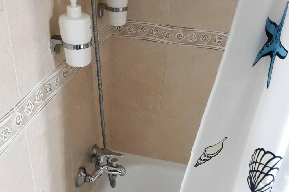 Photo of Bathroom in San Francisco-Ribera