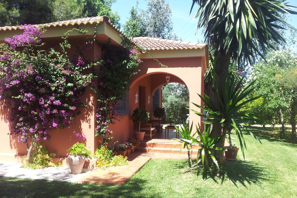 Photo of Outdoor in Macarena Norte