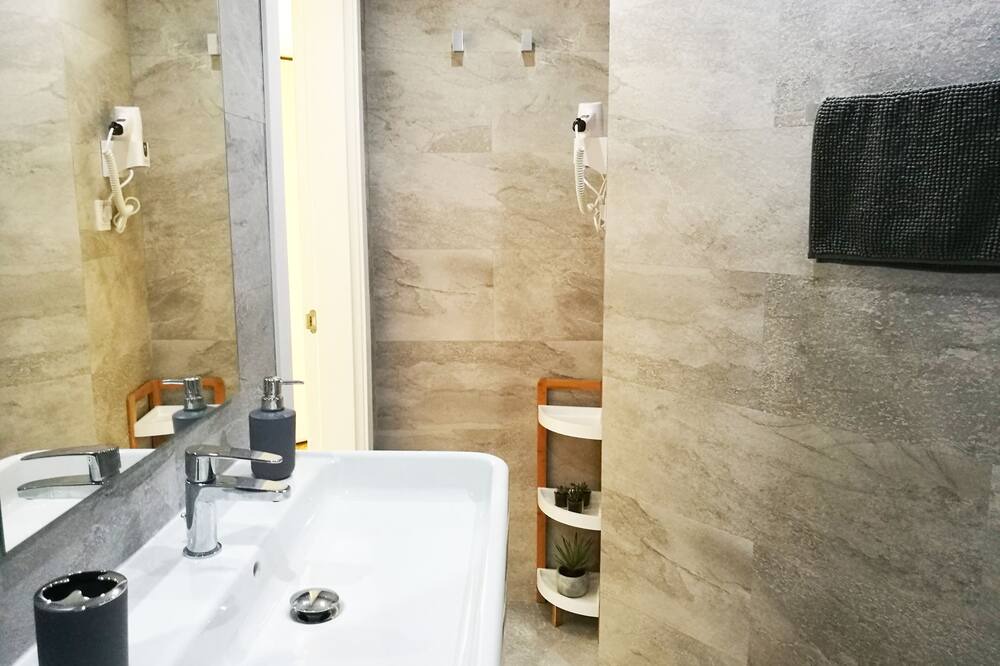 Photo of Bathroom in Torremolinos