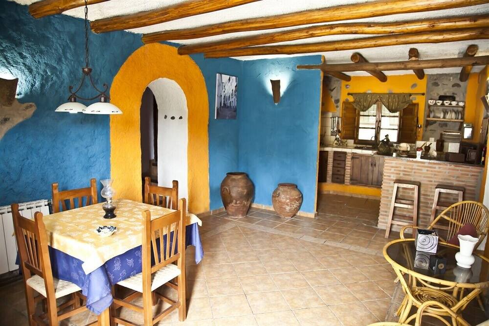 Photo of Kitchen in Torviscon