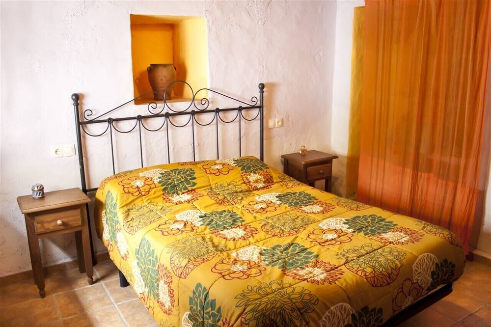 Photo of Bedroom in Torviscon