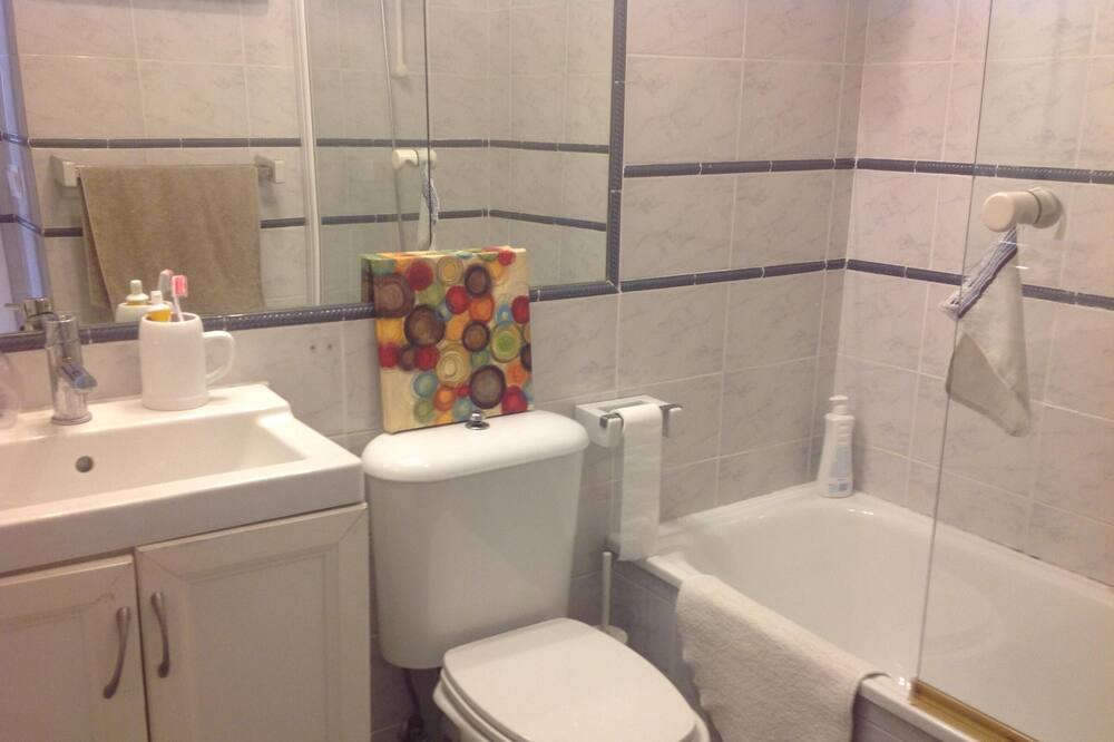 Photo of Bathroom in Sevilla Este