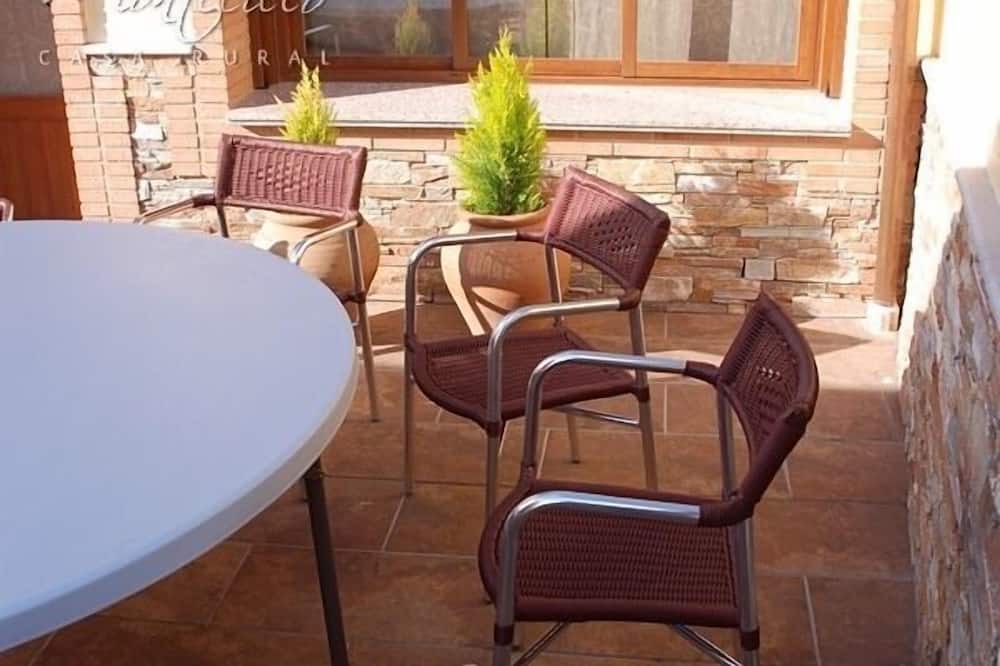 Photo of Patio Balcony in Fuente el Fresno