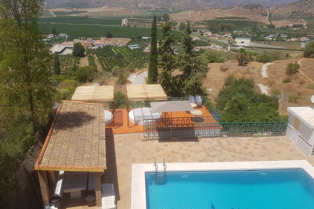 Photo of Outdoor in Campanillas